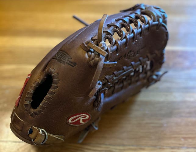 Used  Outfield 12.75" Sandlot Series Baseball Glove