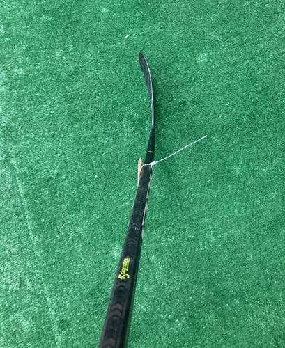 Used Junior CCM RibCor Trigger 3D PMT Hockey Stick Right Handed P28