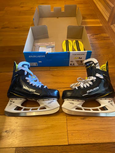 Bauer Supreme M4 Sr. 8.5 Fit 1