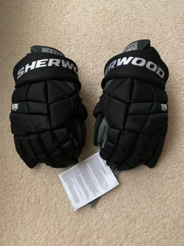 New  Sher-Wood 14" Rekker Legend Pro Gloves