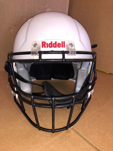 USED RIDDELL SPEED ICON YOUTH HELMET - LARGE - WHITE