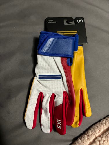 New Adult Medium  Batting Gloves