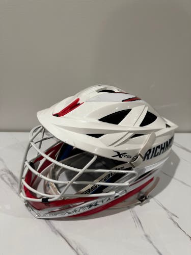 White Team Issued Richmond Lacrosse Helmet - Used Cascade XRS Helmet