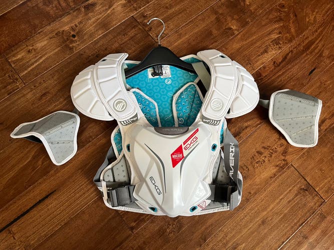 New Maverik Shift EKG lacrosse chest shoulder pads (Large)