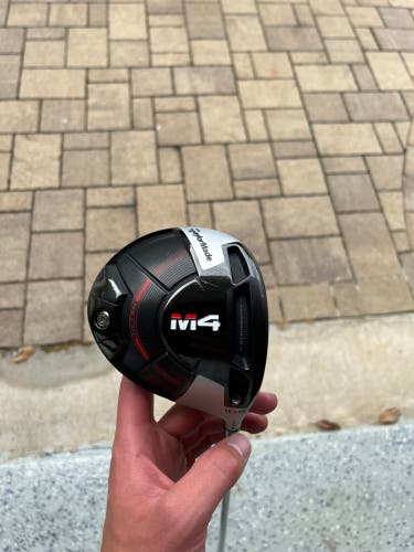 Like New Men's TaylorMade Right Handed Regular Flex 10.5 Loft M4 Driver