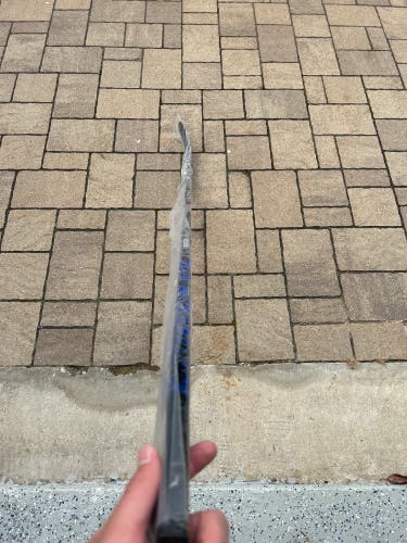 P28 New!! Senior Bauer Right Handed Pro Stock Vapor Hyperlite 2 Hockey Stick