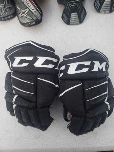 Used CCM JetSpeed FT350 Gloves 8"