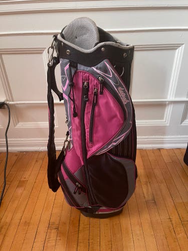 Datrek Women’s Golf Bag