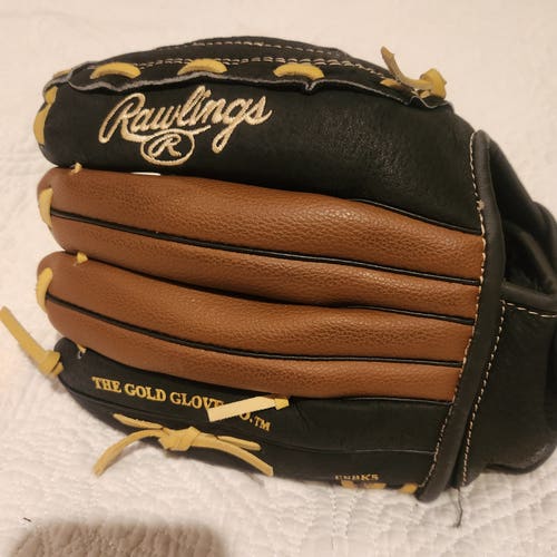 Rawlings Right Hand Throw Playmaker Series Baseball Glove 12"