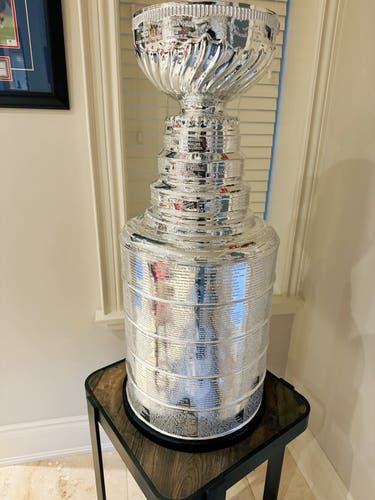 NHL Stanley Cup Replica 1:1