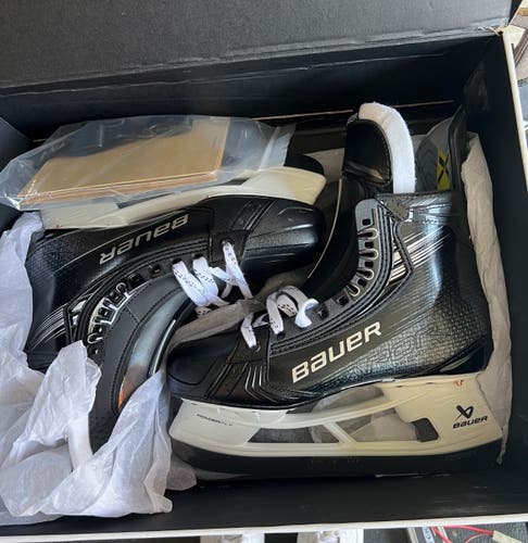 CUSTOM Black Hyperlite 2 Skates With Fly Ti Steel