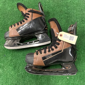 Verbero Cypress Hockey Skates | Senior 7 | Regular