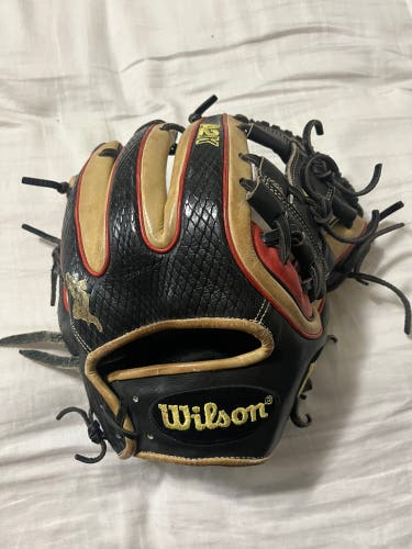 Wilson A2K DATDUDE 11.5 Brandon Phillips Model