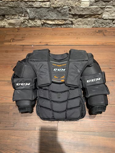 CCM PREMIER PRO STOCK CHEST PROTECTOR.