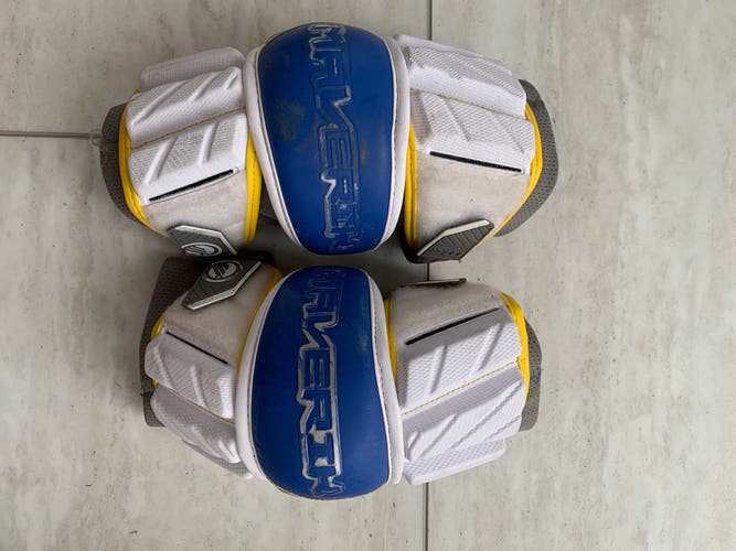 Used Adult Maverik Max Arm Pads