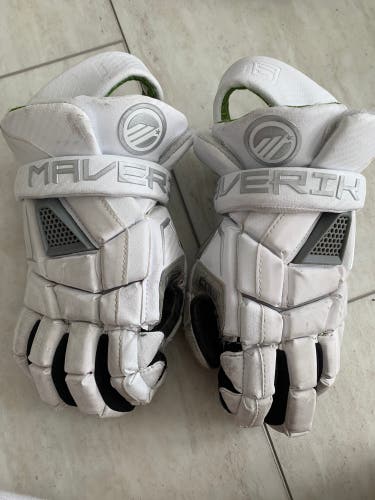 Used  Maverik 14" M4 Lacrosse Gloves