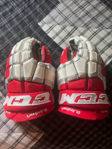 Used  CCM 14" CS 400 Gloves - Pro Specs