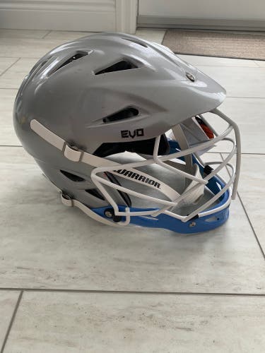 Warrior lacrosse helmet