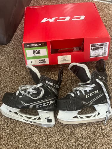 Used Junior CCM Regular Width Size 2 RibCor 90K Hockey Skates