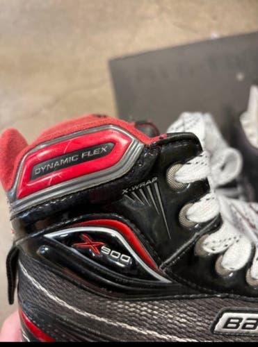 Used Senior Bauer Vapor X900 Hockey Goalie Skates Regular Width 9.5