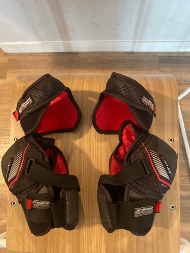 CCM Jetspeed FT1 Elbow Pads Senior Small