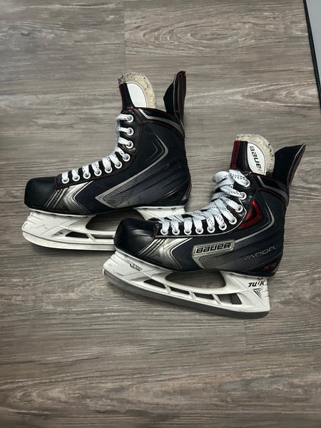 Senior used Bauer Vapor X70 Hockey Skates (Regular D Width) Size 8