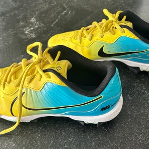 Used Youth Nike Diamond Fastflex Cleats Size 6Y