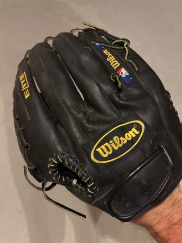 Used Catcher's 13.5" Elite Series Baseball Glove