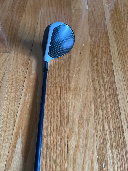 Used Men's TaylorMade Right Handed Stiff Flex 5 Wood SIM2 MAX Fairway Wood