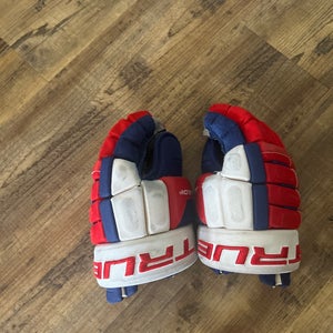 True A6.0 hockey gloves