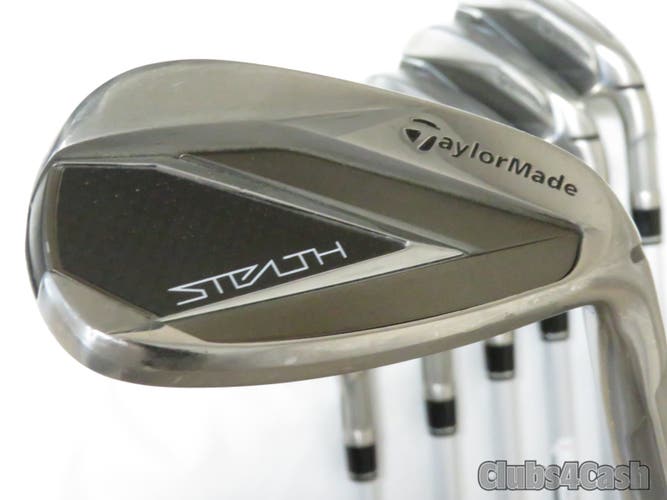 TaylorMade Womens STEALTH 22 Irons Aldila Ascent Ultralite 45 Ladies 5-P+Aw