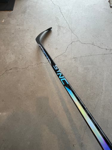 NHL New Senior Bauer Left Hand 77 Flex P28 Pro Stock Nexus Sync Hockey Stick