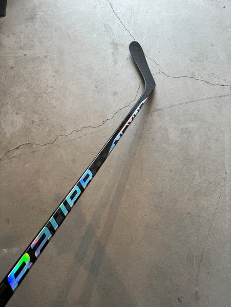 NHL RARE SILVER New Senior Bauer Left Hand 77 Flex P28 Pro Stock Nexus Sync Hockey Stick