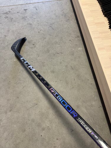 NHL New Senior CCM Left Hand P29 85 Flex Pro Stock RibCor Trigger 7 Pro Hockey Stick