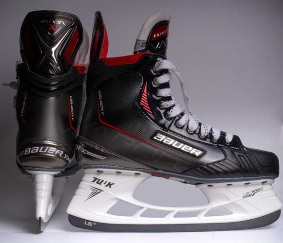 New Senior Bauer Vapor Velocity Hockey Skates 10 Fit2