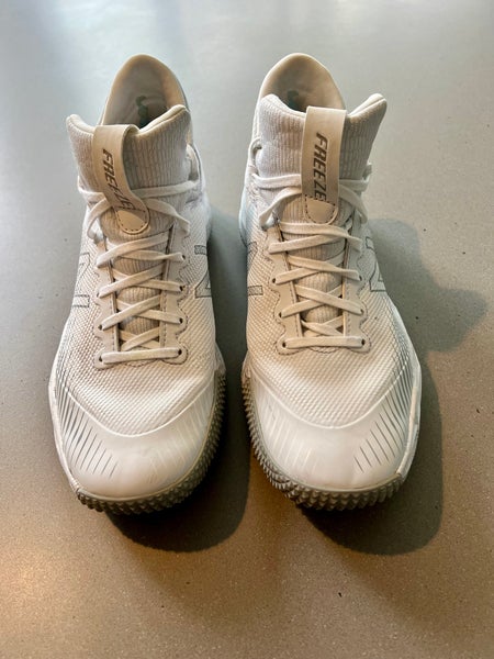 New Balance Freeze 2.0 Turf Cleats