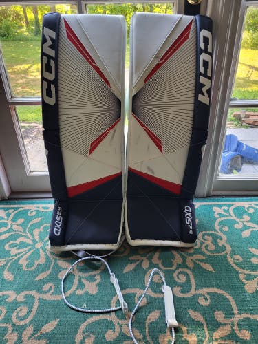 Used 33" CCM Axis 2.9 Goalie Leg Pads