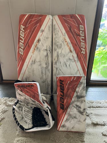Bauer Supreme 1S goalie full set Int S190 Gloves