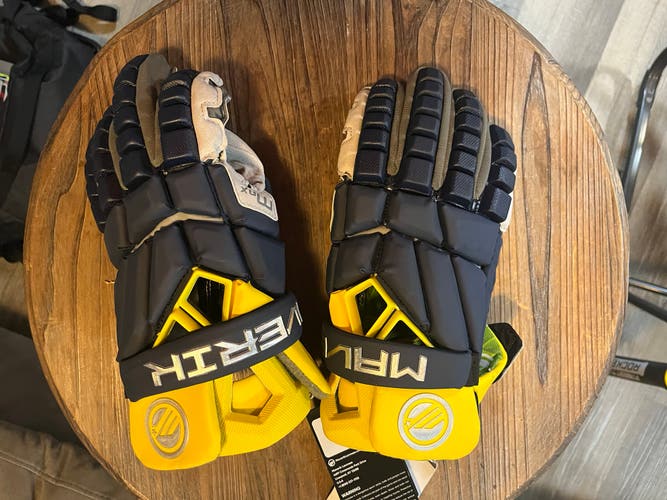 Maverik Michigan Lacrosse Gloves