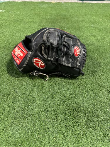12" Black Rawlings Heart of the Hide Baseball Glove