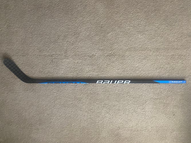 Used Senior Bauer Right Handed P88 Pro Stock Nexus 2N Team Hockey Stick
