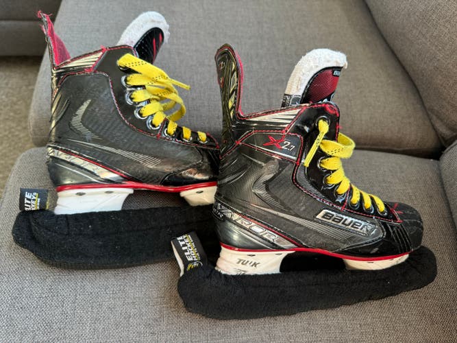 Used Junior Bauer Hockey Skates Size 1