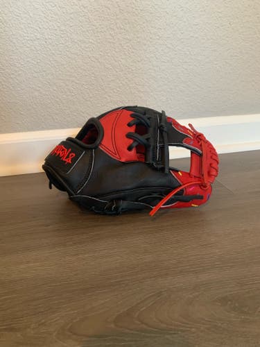 New Turn2 Frosted Prospect RHT Baseball Glove 11.75"