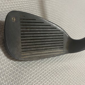 Dunlop Talon Used Men's 9 Iron Right Handed Regular Flex