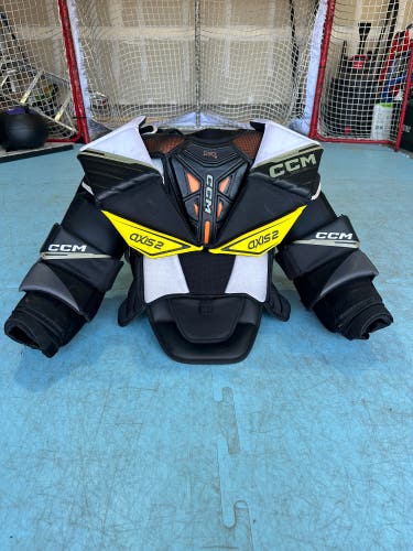 CCM Senior Large Chest Protector