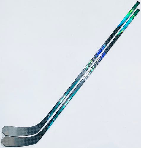 New 2 Pack Custom Green Nexus SYNC (2N Pro Build) Hockey Stick-RH-82 Flex-P92-Grip