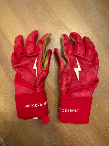 Bruce bolt YM red Long Cuff Batting Gloves