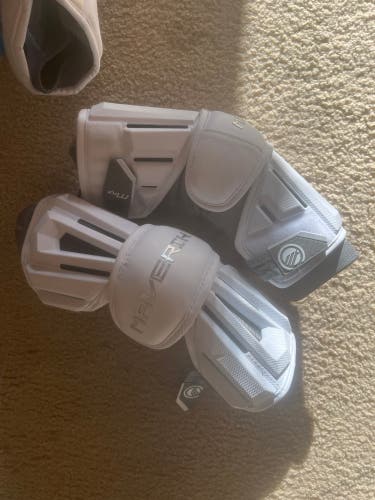 Maverik max arm guards
