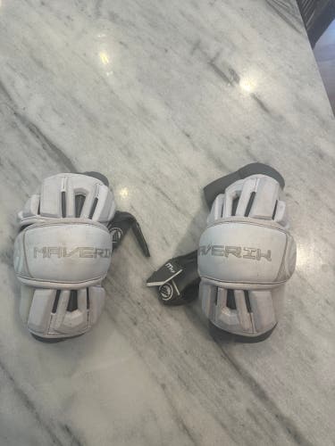 Used Adult Maverik Max Arm Pads