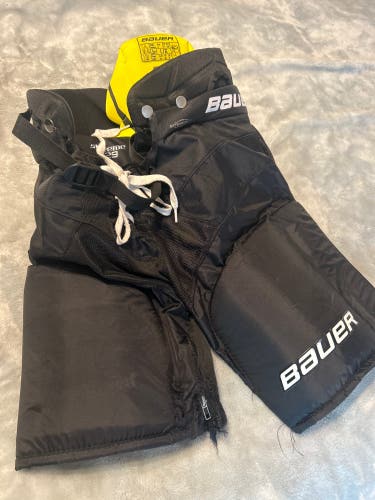 Used Junior Bauer Supreme S29 Hockey Pants